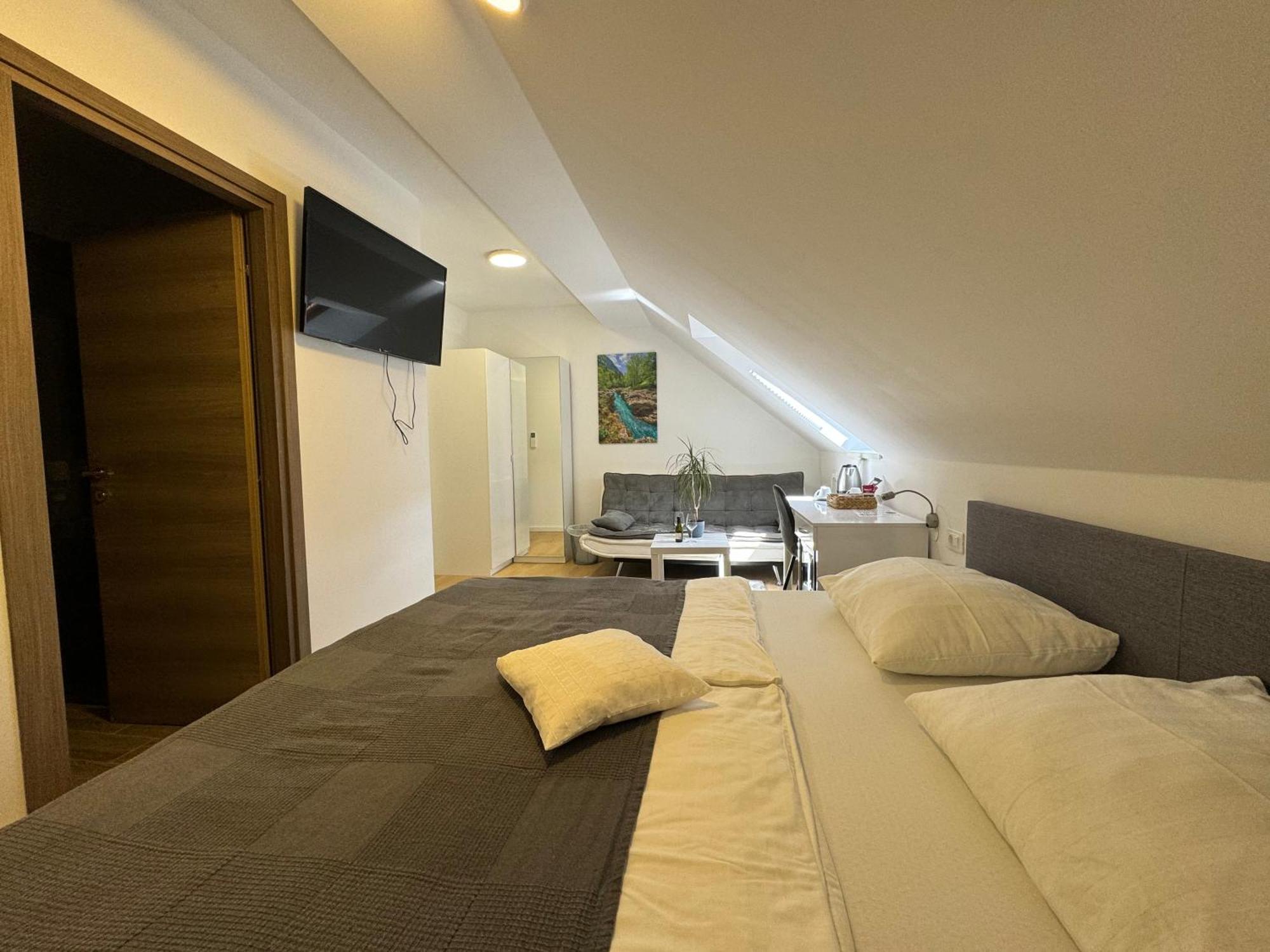 Gostisce Sovdat Bovec Exterior foto